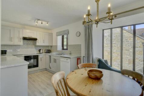 Cottage Kitchen/Dining