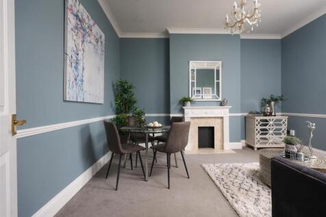 11 Pembroke Gate 9.JPG