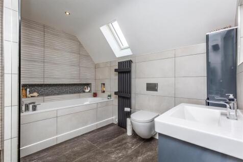 The Chimneys Park Street Worksop S80 1HH-30.jpg