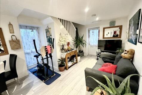 dining acre (1).jpeg