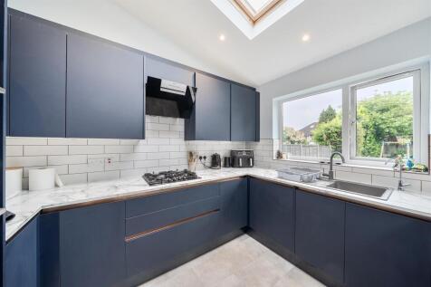 Beechcroft Avenue - Kitchen 2.jpg