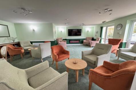 Communal Lounge