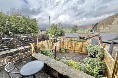Sub-Divided Shared Garden &amp; Raised Patio Area