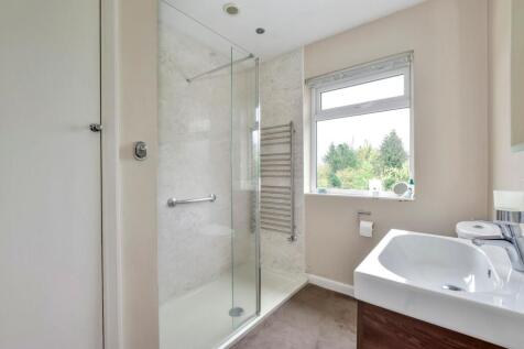 First Floor Bathroom