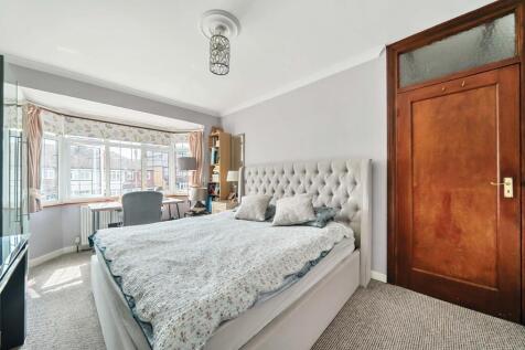 1317962-17-686591...