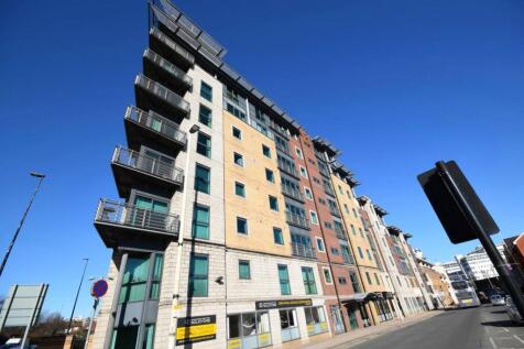 AVAILABLE AUGUST. Located in the heart of the vibrant city centre, this modern upper floor apartment is the epitome of urban living. Boasting one spacious bedroom, this furnished property is ideal for