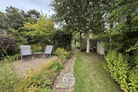 IMG_4957 (Large).jpg