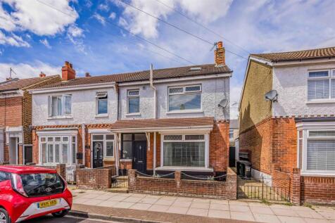 81 Chesterfield Road, Portsmouth-Small-PorticoMark