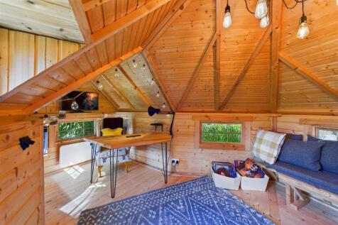 Garden Studio internal 2.