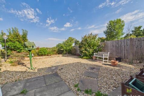 CAM01420G0-PR0968-STILL015.jpg