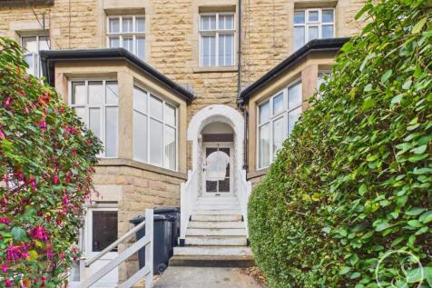 1 Bedroom Flat in HG2 0LP