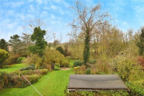 Garden & Brocks Hill