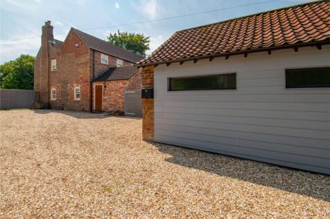 Driveway & Garage