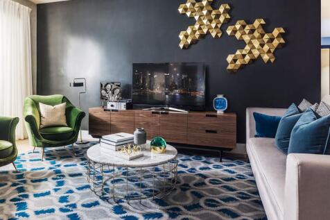 London Keybridge Lofts Living Room