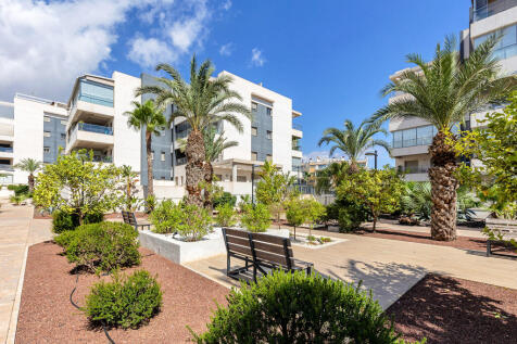 Green Hills apartment Los Dolses Villamartin
