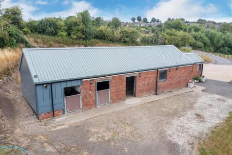 Holmesfield Farm-31.jpg