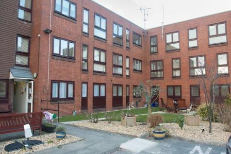 1 Bedroom House in PR8 2TL