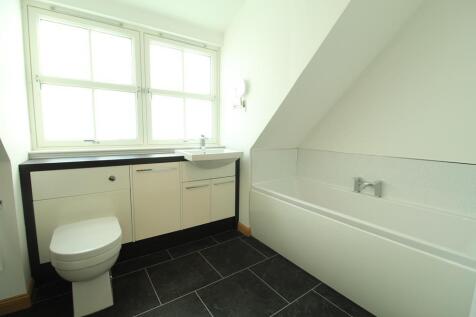 Family Bathroom 2 - Copy