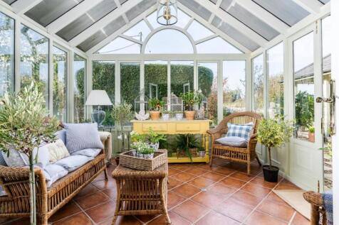 Toad Hall, Llandow-SWPP-HR-44.jpg