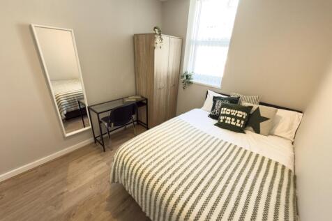 £125.00pppw - AVAILABLE FOR THE 26/27 ACADEMIC YEAR - 4 BEDROOMS IN A 6 BEDROOM HOUSE SHARE WITH 3 COMMUNAL BATHROOM - KENSINGTON FIELDS LOCATION - ALL BILLS INCLUDED