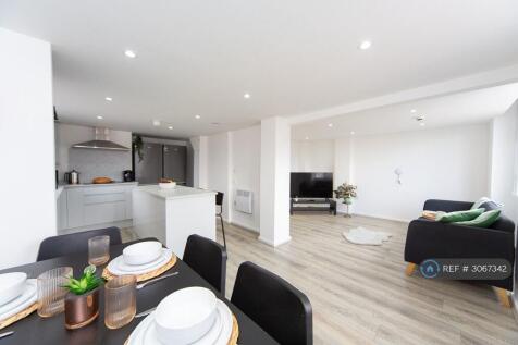 7 Bedroom Flat in L1 4JN