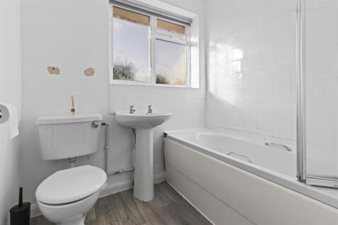 bathroom #2.jpg
