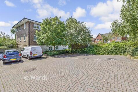 Driveway/Parking
