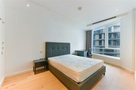 Please Quote ASP ID: 64273 Key Features Spacious two-bedroom apartment Two bathrooms, including an en-suite to the principal bedroom Generous winter garden 24-hour concierge service Access to resident