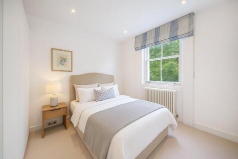 3 bed, 2 bath Terraced in london - Photo 6