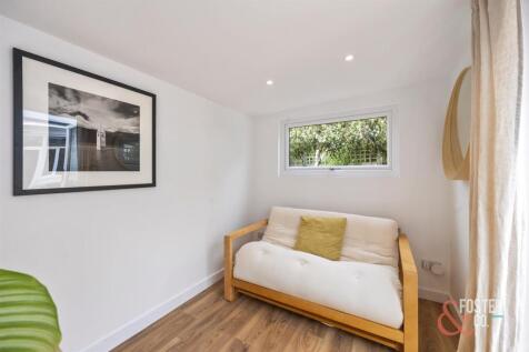 Carlisle Road, 20 Garden Flat-048.JPG