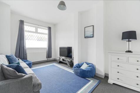 4 Bedroom House in S11 8ZB