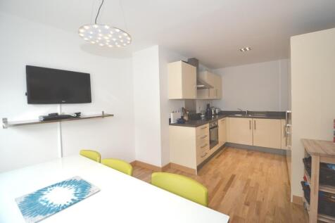 Kitchen / Living room