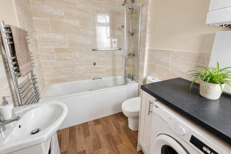 BATHROOM NEW