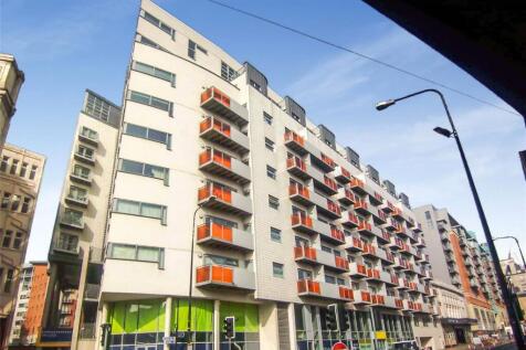 DEPOSIT FREE OPTION AVAILABLE | AVAILABLE 4TH AUGUST | FULLY FURNISHED | BALCONY | BILLS PACKAGE AVAILABLE FOR STUDENTS AT ADDITIONAL COST | The Lock Building is located alongside the Bridgewater Cana