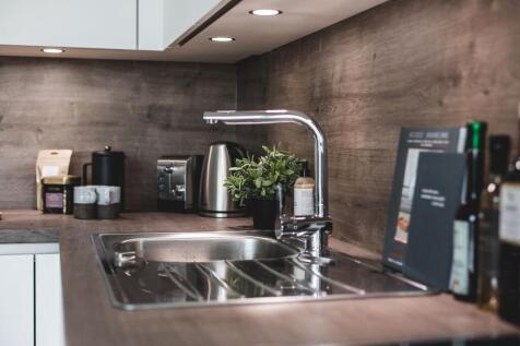 kitchen (example)