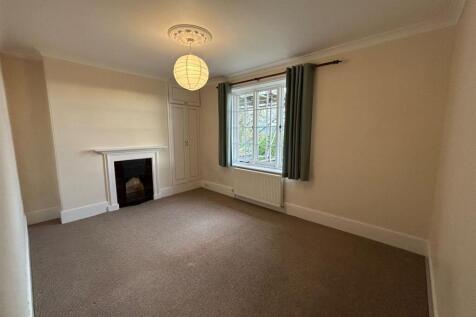 WhatsApp Image 2025-12-04 at 13.12.28 (11).jpeg