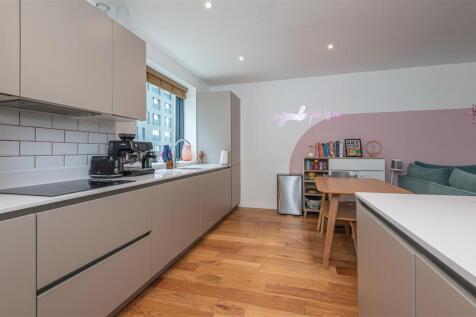 65 - 40 Solar Ave LS9 8FF.jpg