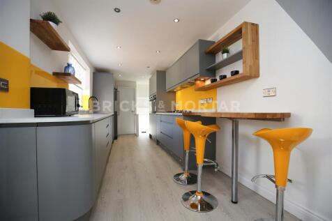 7 Bedroom Flat in NE6 5AR