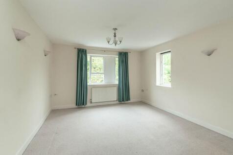 KITCHEN/DINER AND LIVING ROOM