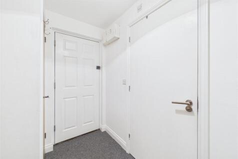 84 - 86 Stapleton Rd St Jude's, Bristol BS5 0PW |