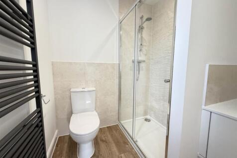 En Suite 2.jpg