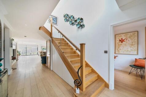 Davidson Frost-Wellings, DFW, Embry Way, Stanmore,