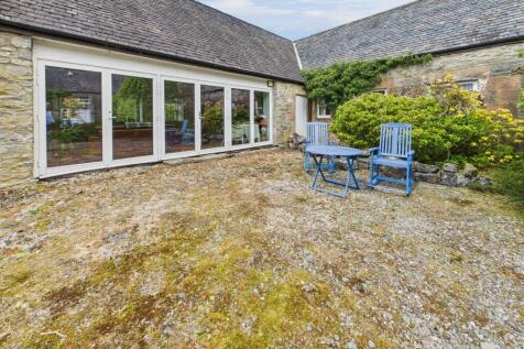 CAM03481G0-PR0098-STILL024