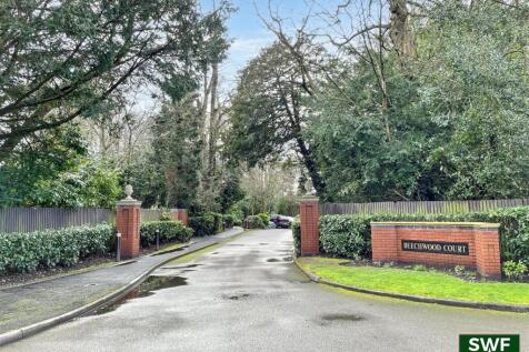 Entrance.jpg