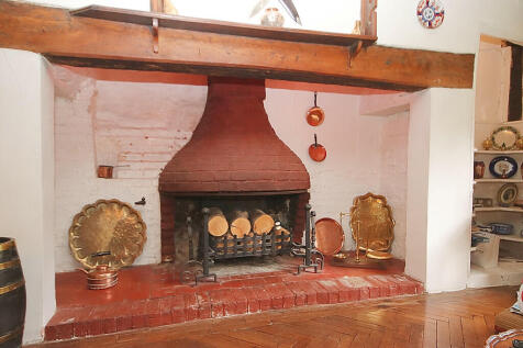 2023-08-30 11.47....