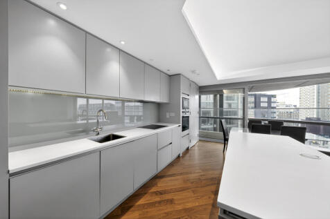 Reception/Kitchen