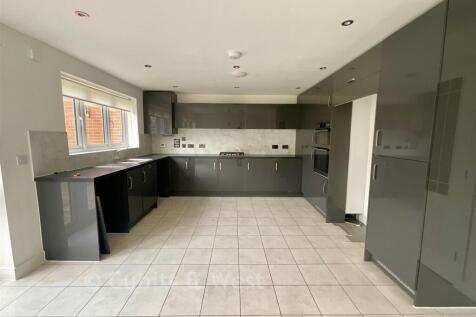 Kitchen Area 1
