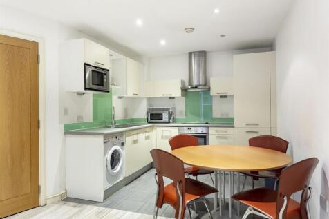 kitchen (2).JPG