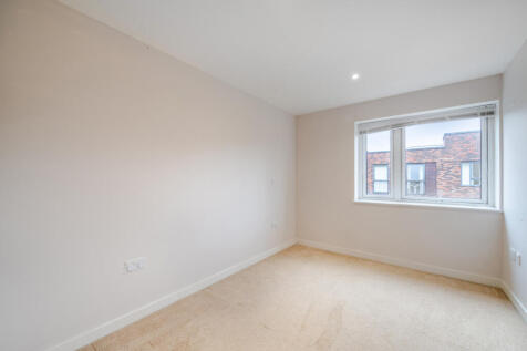 1371657-12-68f631...