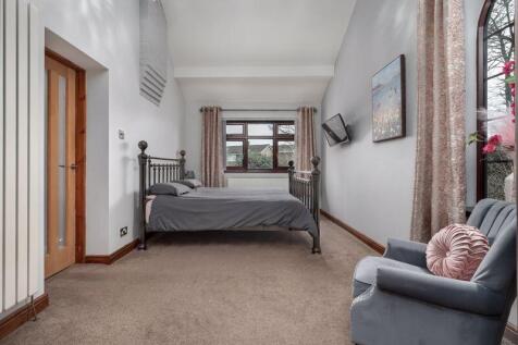 Master Bedroom Suite